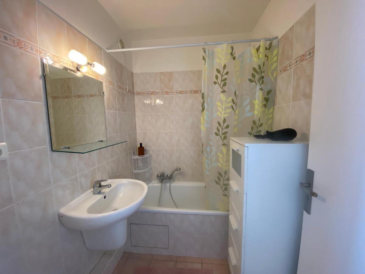 Stylish, modern studio in Nizza Esterno foto